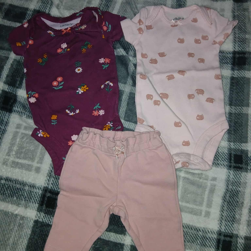 Carters Baby Set Size NEWBORN